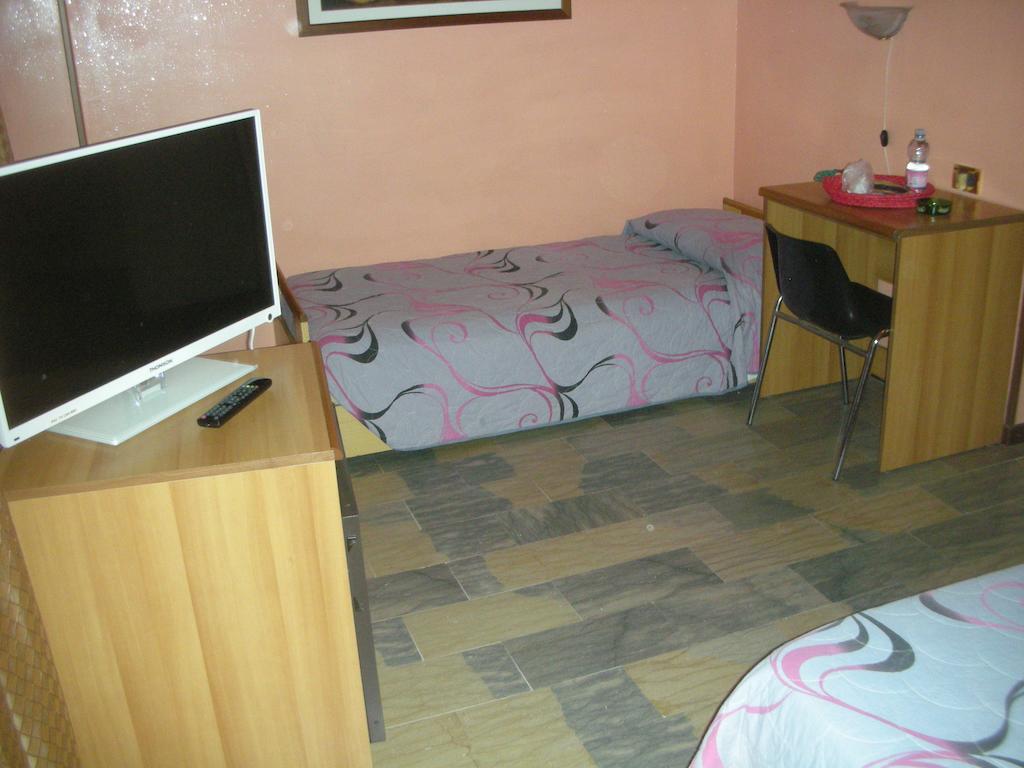 Hotel Total Pisogne Bilik gambar